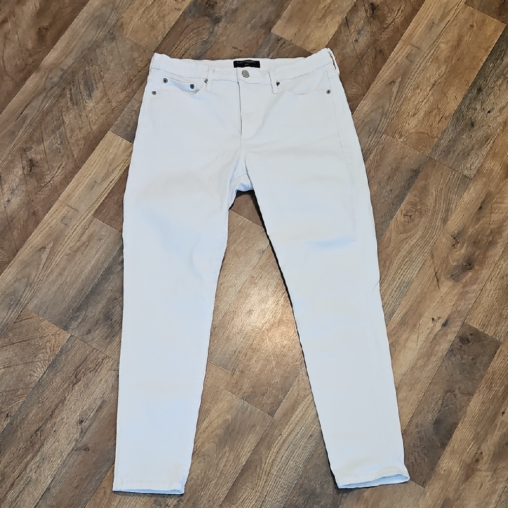 👖Banana Republic Cream Skinny Jeans